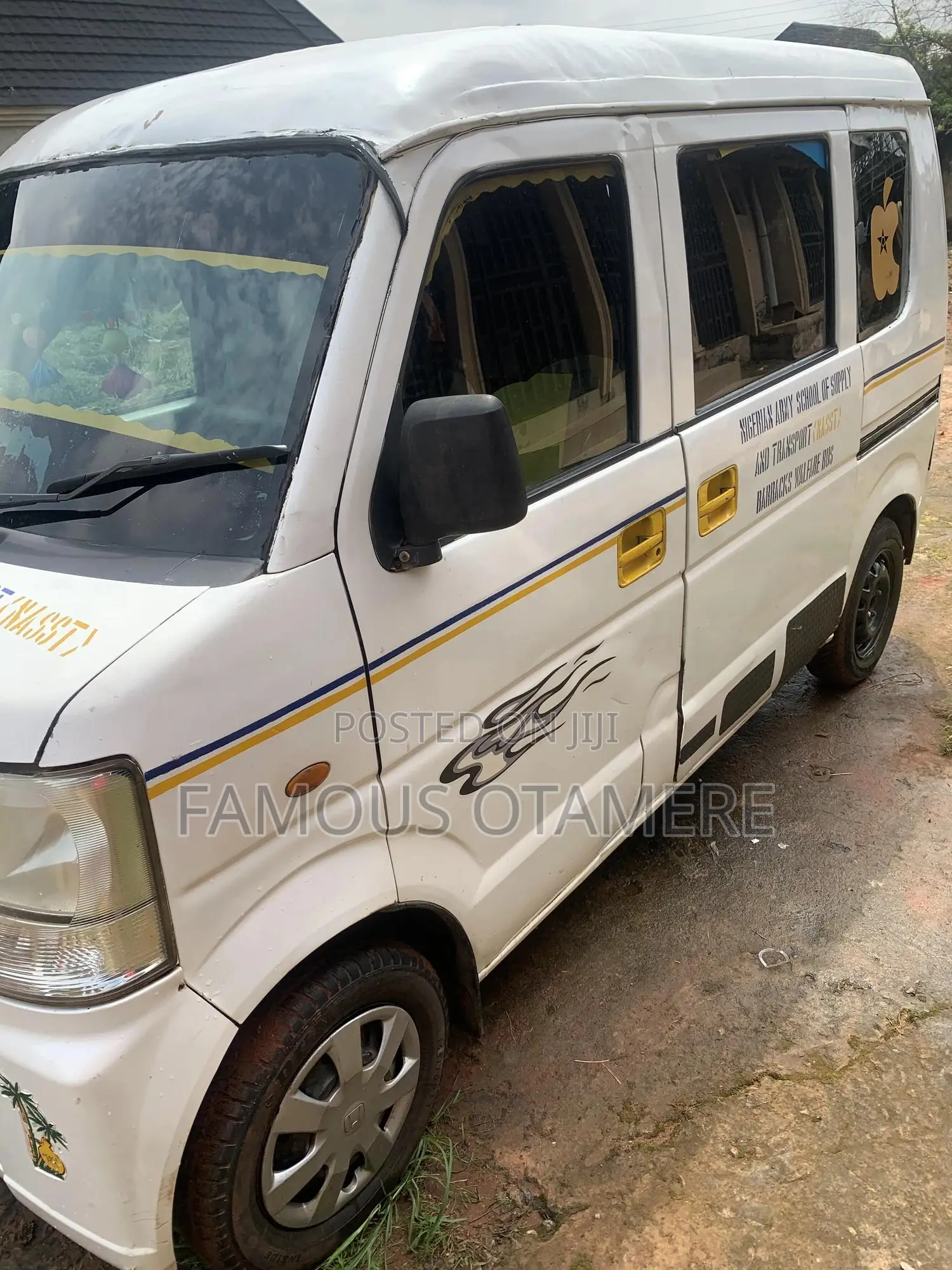 Suzuki Every 2010 White
