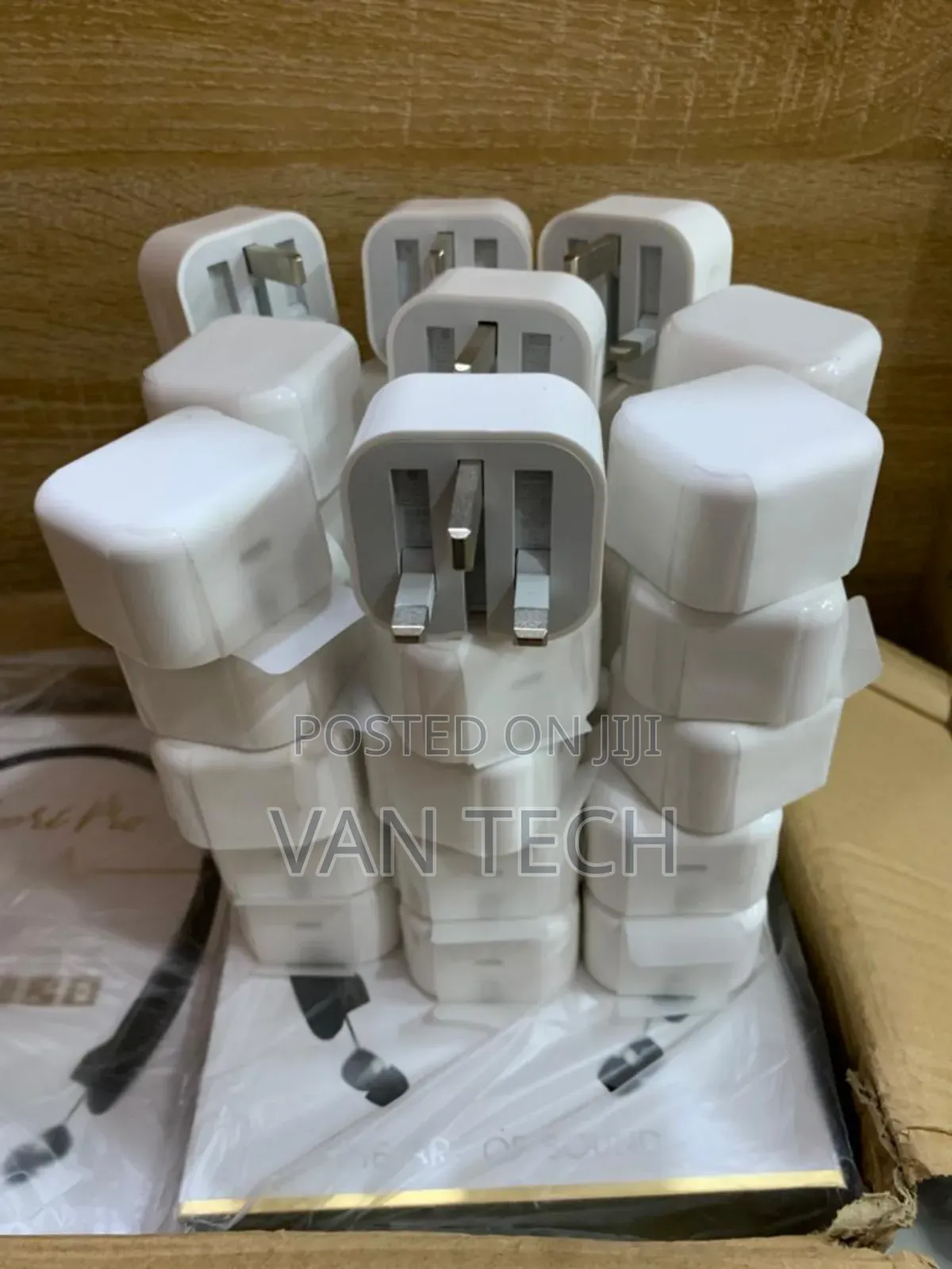 Apple Adapter