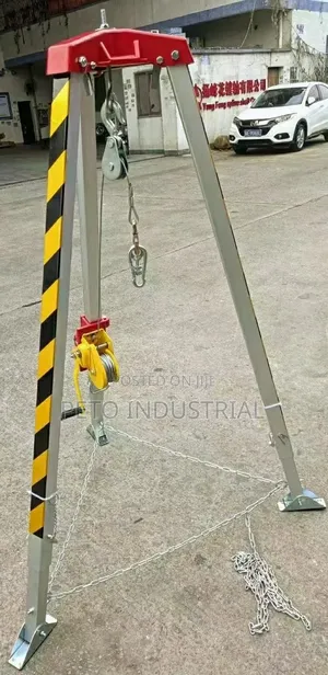 Manhole Lift.
