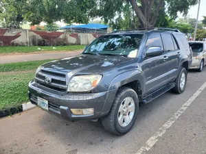Toyota 4-Runner 2006 Gray