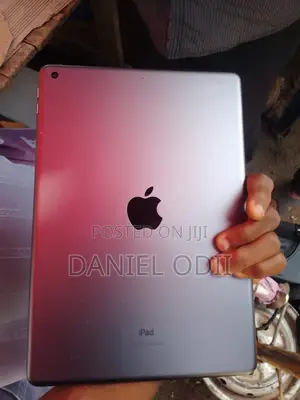 Apple iPad 10.2 (2019) 32 GB Gray