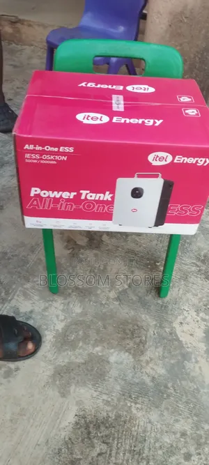 500w Itel Power Tank Solar Generator