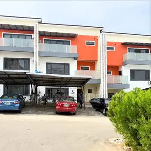 4bdrm Duplex in Kado for rent