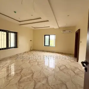 4bdrm Duplex in Kado for rent