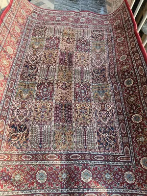 5 by 7 Contemporary Turkish Center Rug