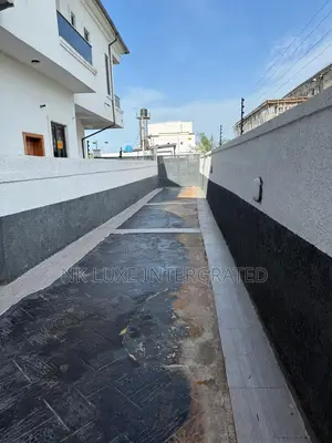 4bdrm Duplex in Sangotedo for rent