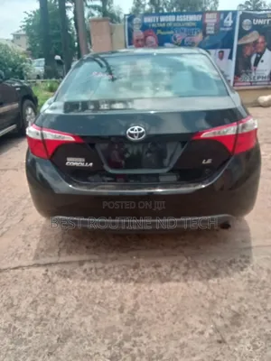 Toyota Corolla LE Premium 4dr Sedan (1.8L 4cyl CVT) 2016 Black