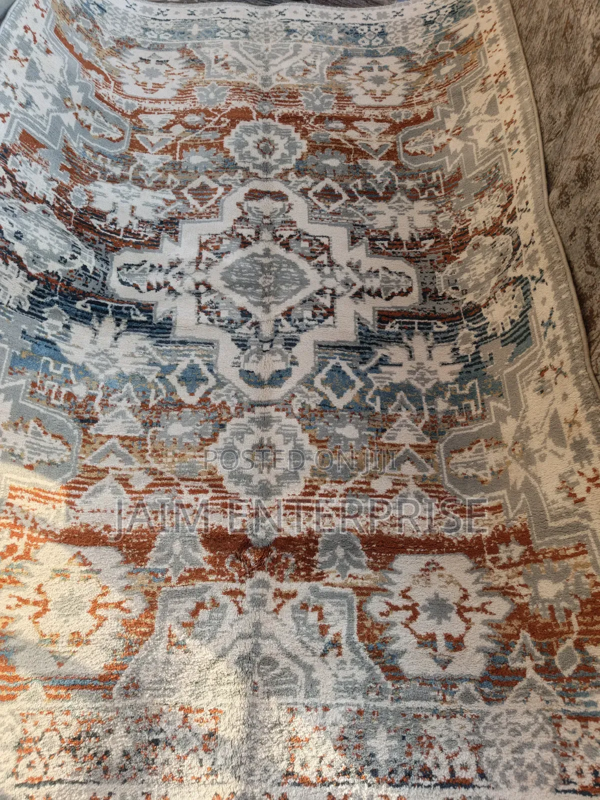 5 by 7 Turkish Continental Rug