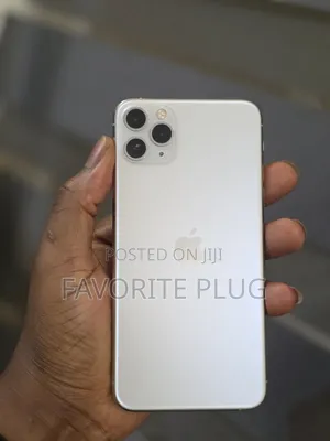Apple iPhone 11 Pro Max 64 GB White