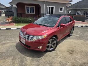 Toyota Venza XLE 2010 Red
