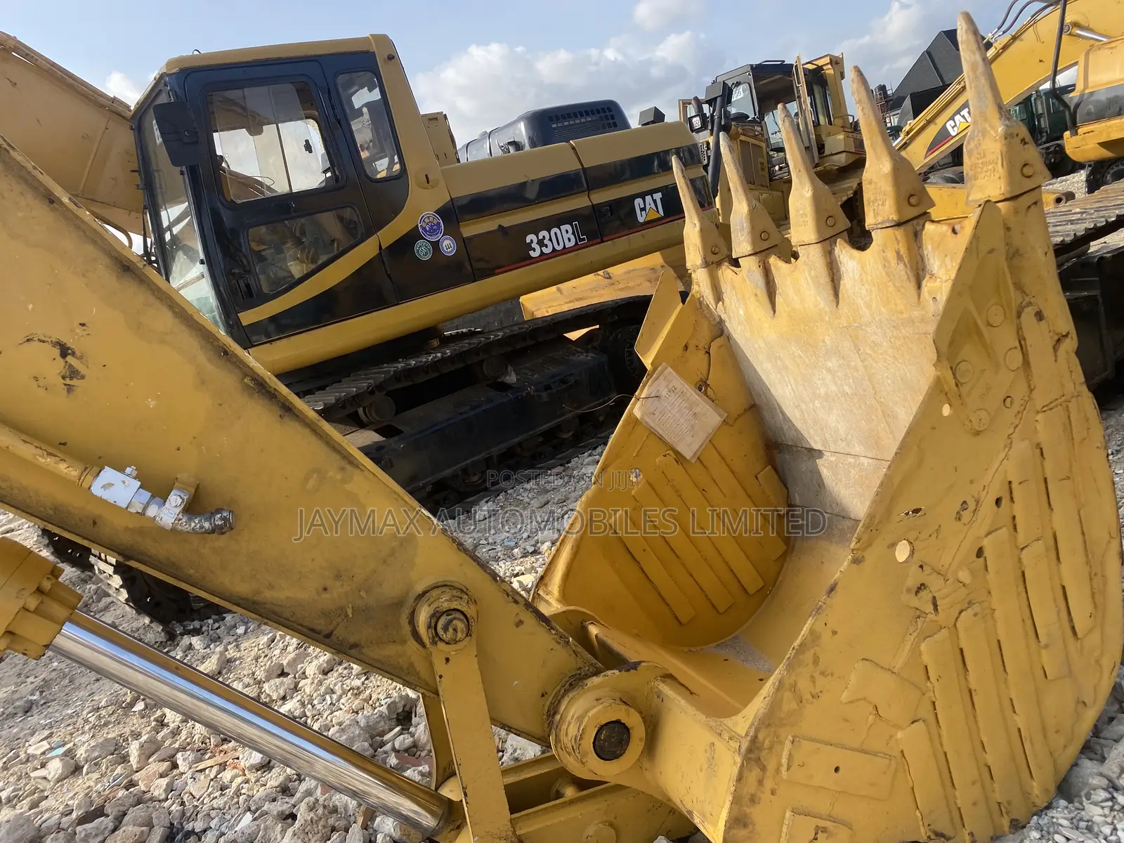 Cat Excavator 330bl