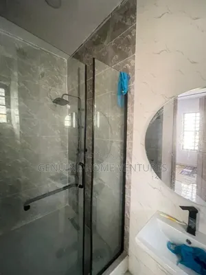 2bdrm Apartment in Ologolo Lekki for rent