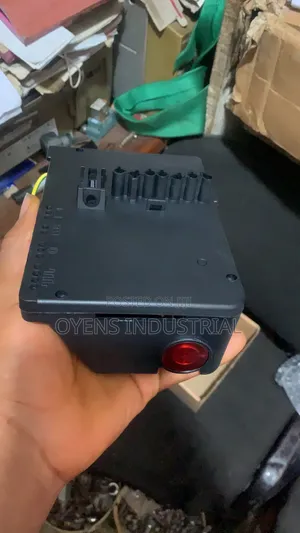 Gulliver Control Box