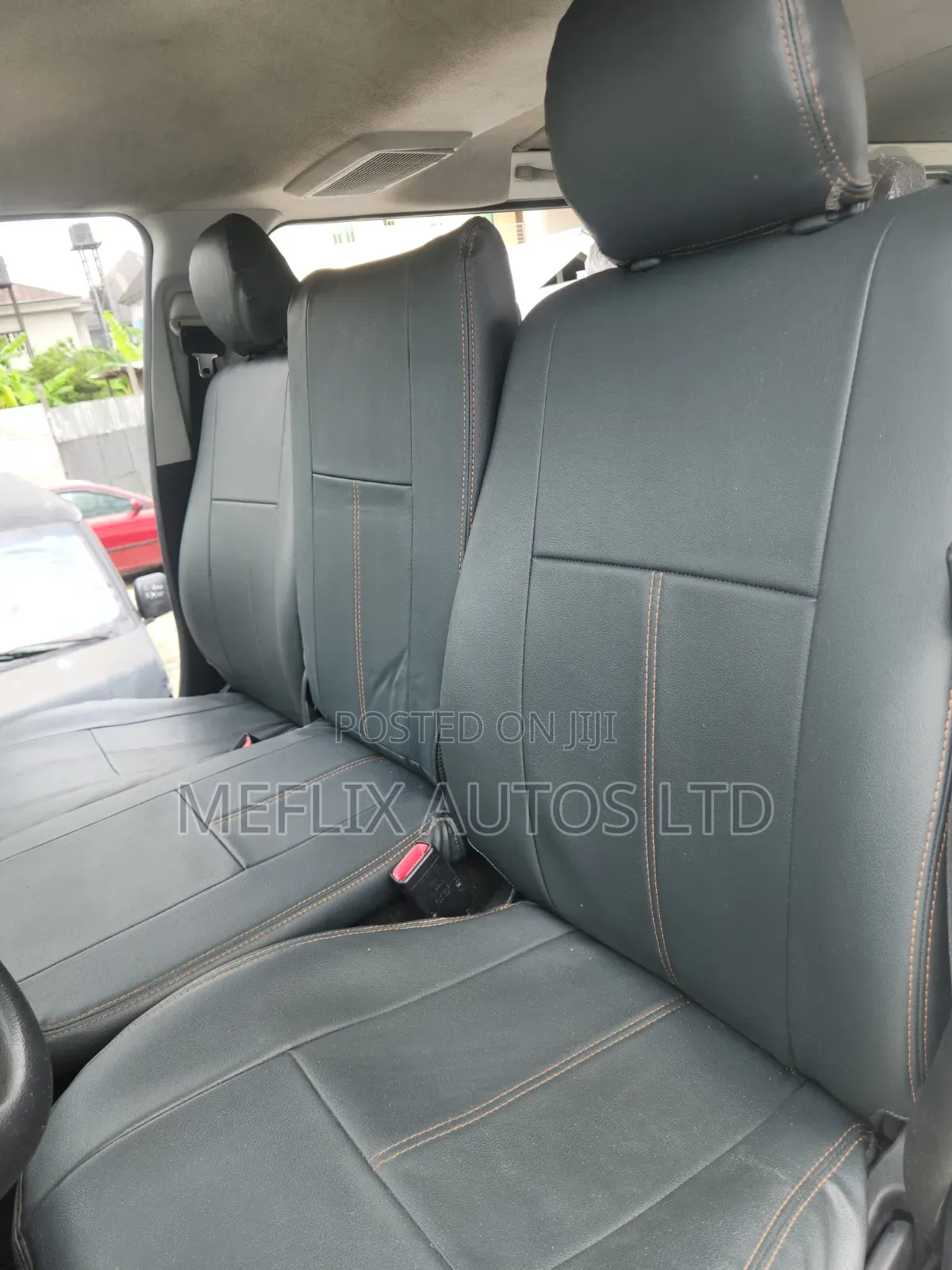 Toyota HiAce 2017 White