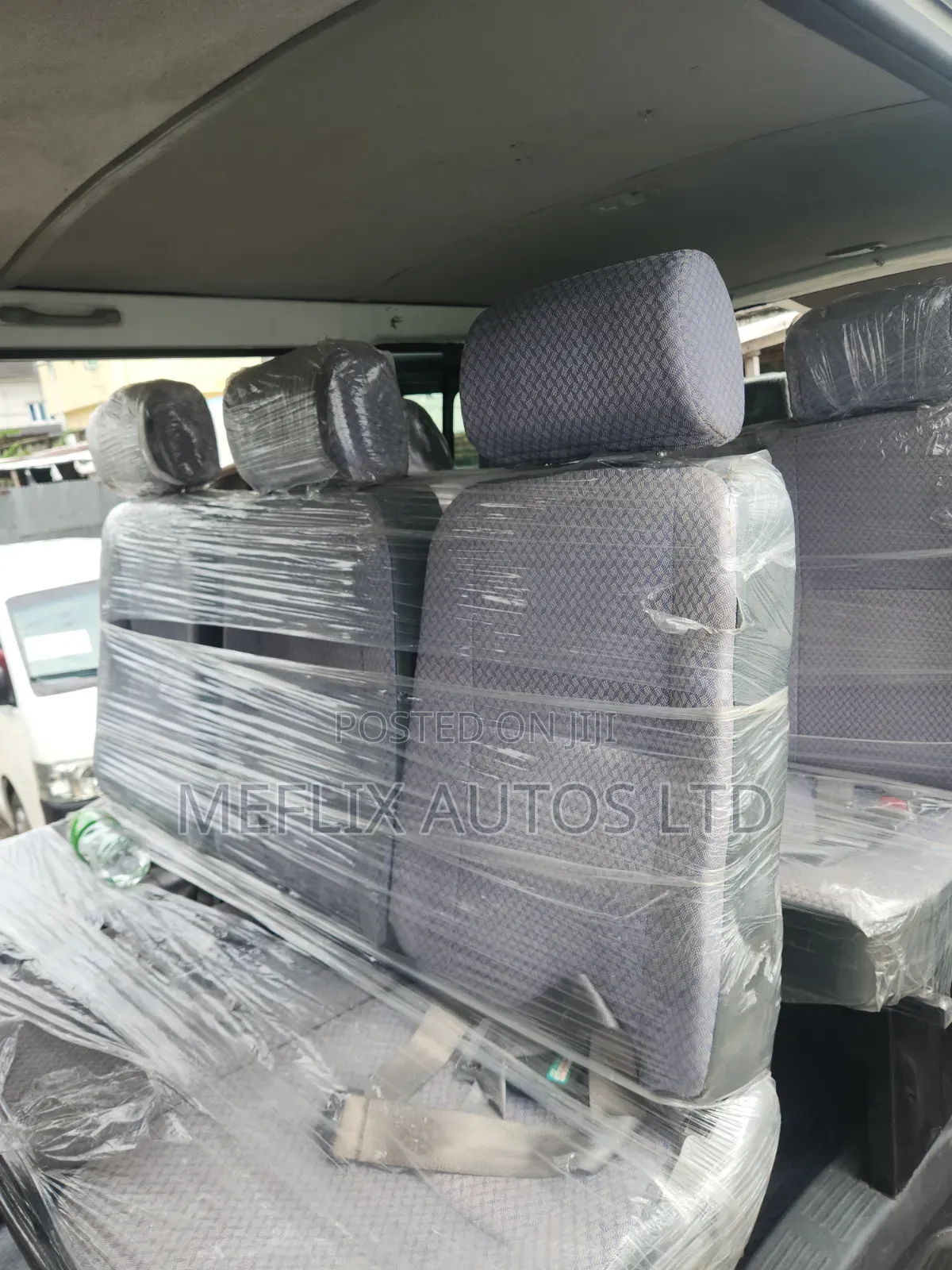 Toyota HiAce 2017 White
