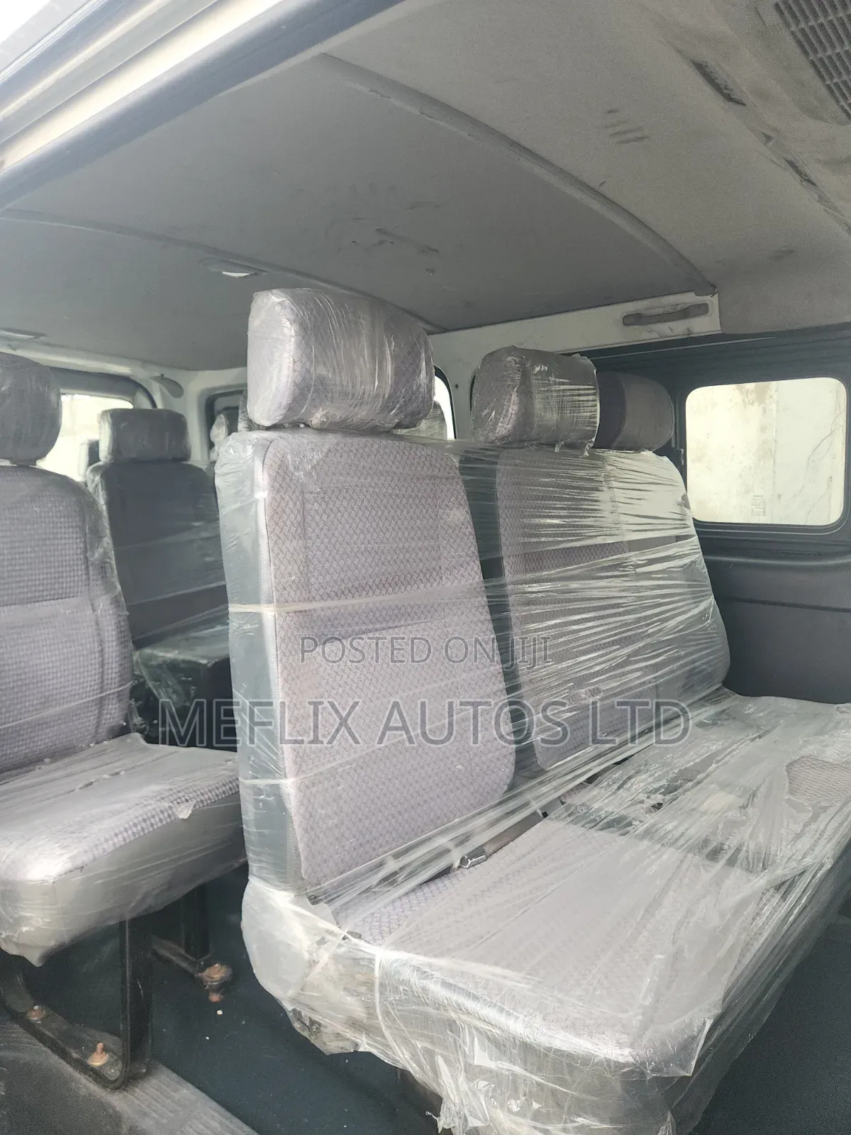 Toyota HiAce 2017 White
