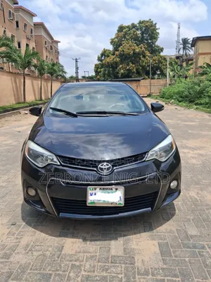 Toyota Corolla S 4dr Sedan (1.8L 4cyl CVT) 2015 Black