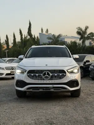 Mercedes-Benz GLA 250 2021 Off white