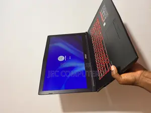 Laptop MSI GP72MVR 7RFX Leopard Pro 16GB Intel Core i7 SSD 256GB