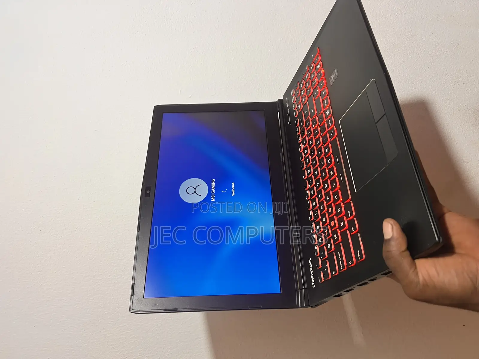 Laptop MSI Cyborg 15 16GB Intel Core i7 SSD 256GB