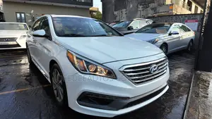 Hyundai Sonata Sport Sedan FWD (2.4L 4cyl 6A) 2017 White