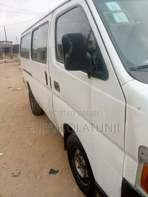Nissan Caravan 2008 White