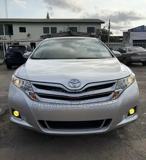 Toyota Venza XLE 2013 Silver