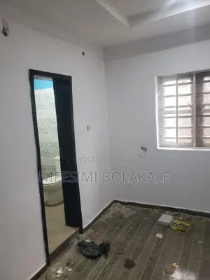 3bdrm Block of Flats in Behind Mardie Grazz for rent
