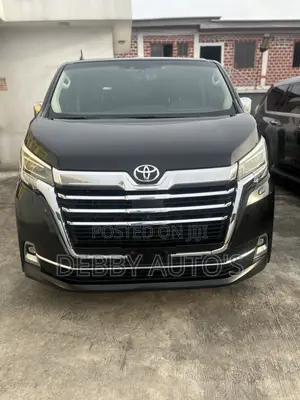 Toyota Granvia 2023 Black