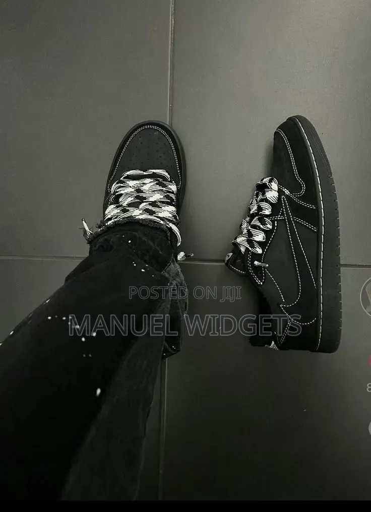 Nike Air Force1 "Venom" Sneakers – Premium Quality
