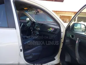 Toyota Highlander Limited 2012 White