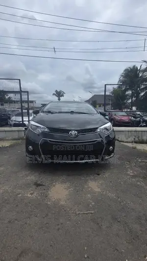 Toyota Corolla S 4dr Sedan (1.8L 4cyl CVT) 2015 Black