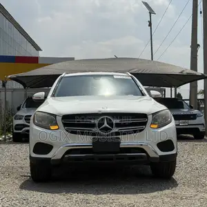 Mercedes-Benz GLC-Class 2016 White
