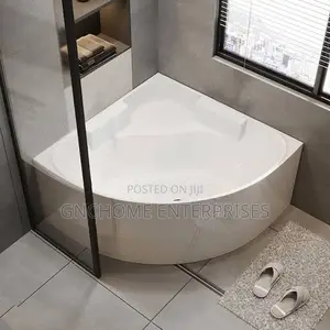 Conner Bathtub 150/150cm