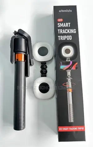 Q13 Smart Tracking Tripod Fill Light