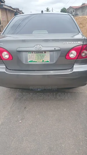 Toyota Corolla 2006 Gray