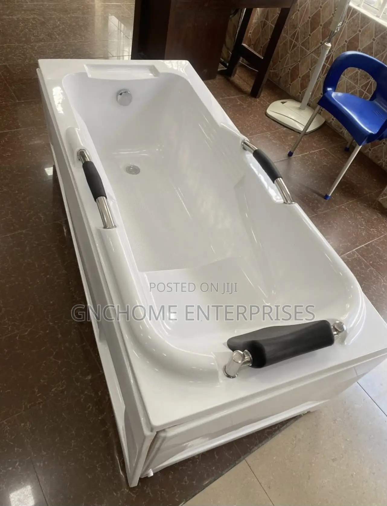 Executive Bathtub