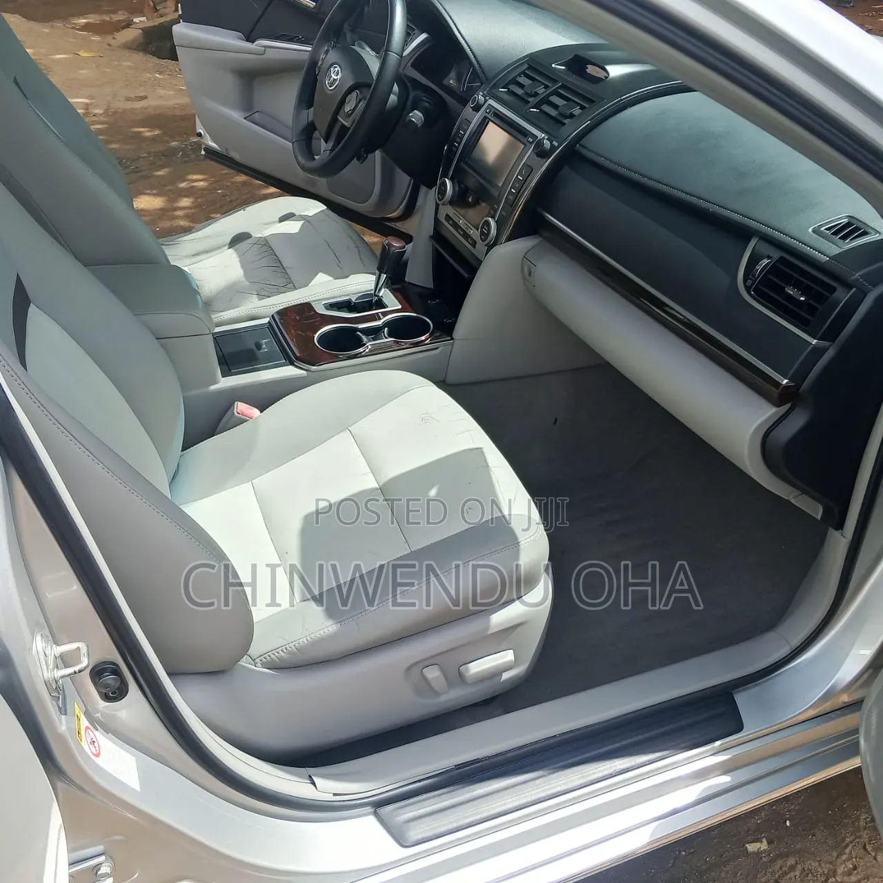 Toyota Camry 2014 Silver