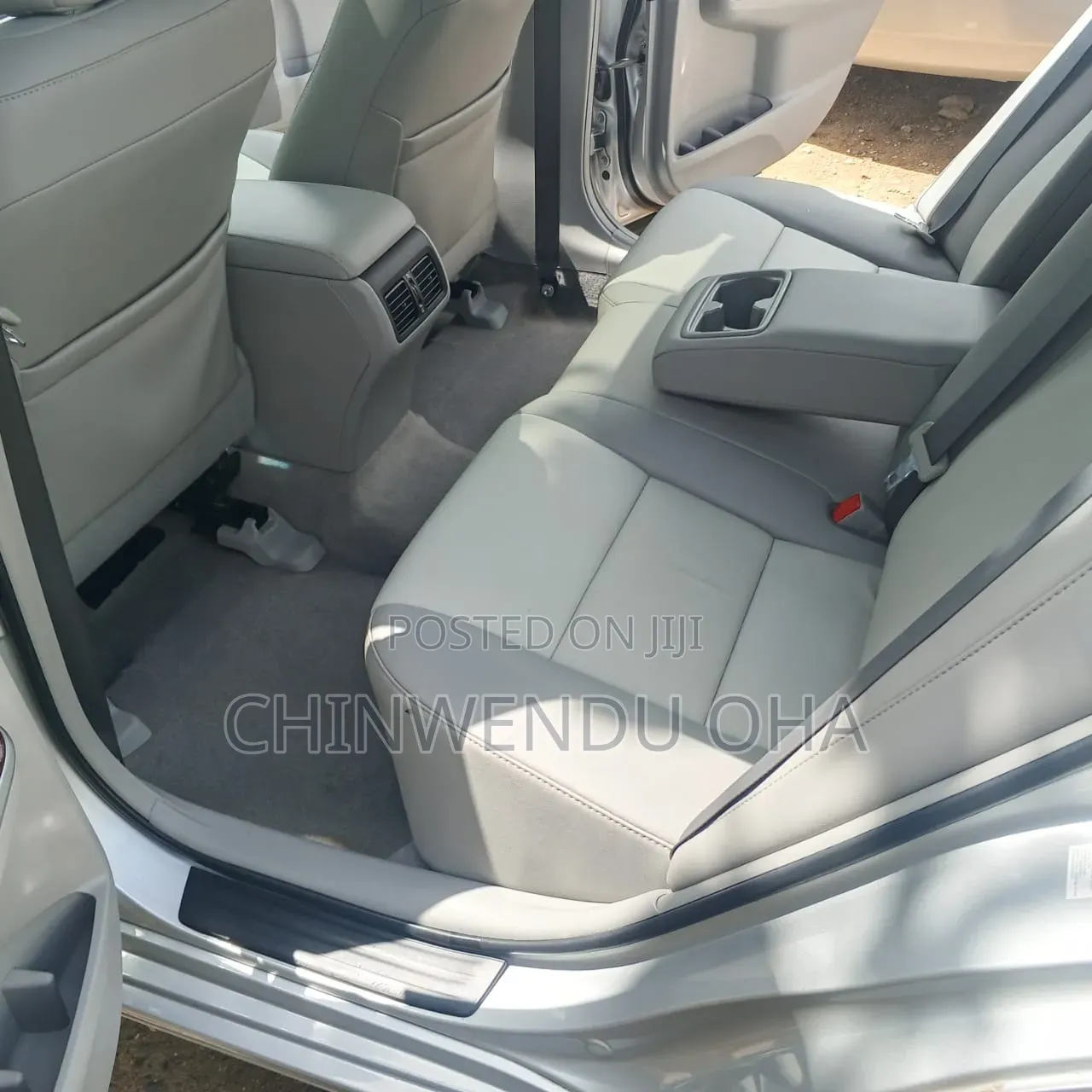 Toyota Camry 2014 Silver