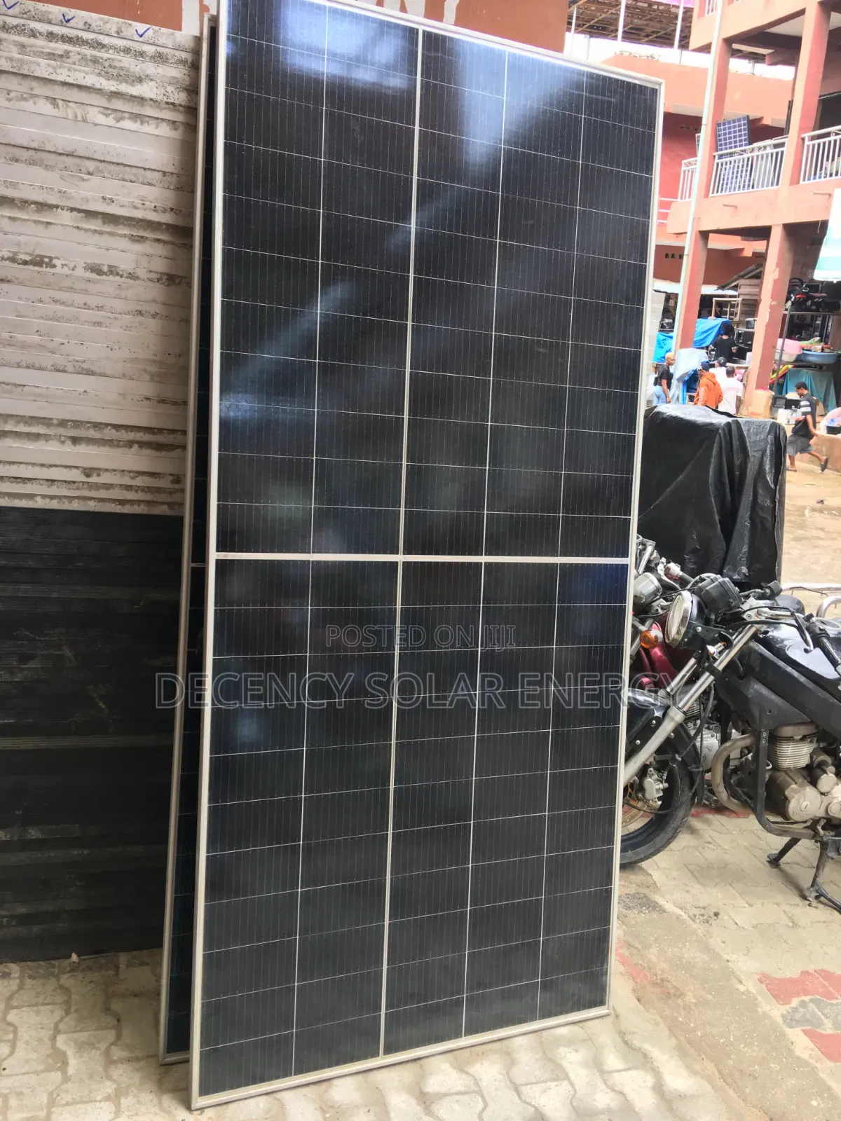550w Solar Panels