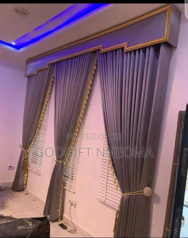 A Plain Decorative Curtains