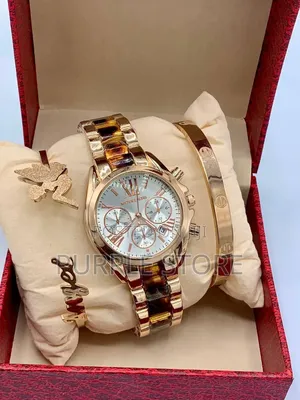 Michael Kors Beautiful Ladies Watch and Bracelets Set