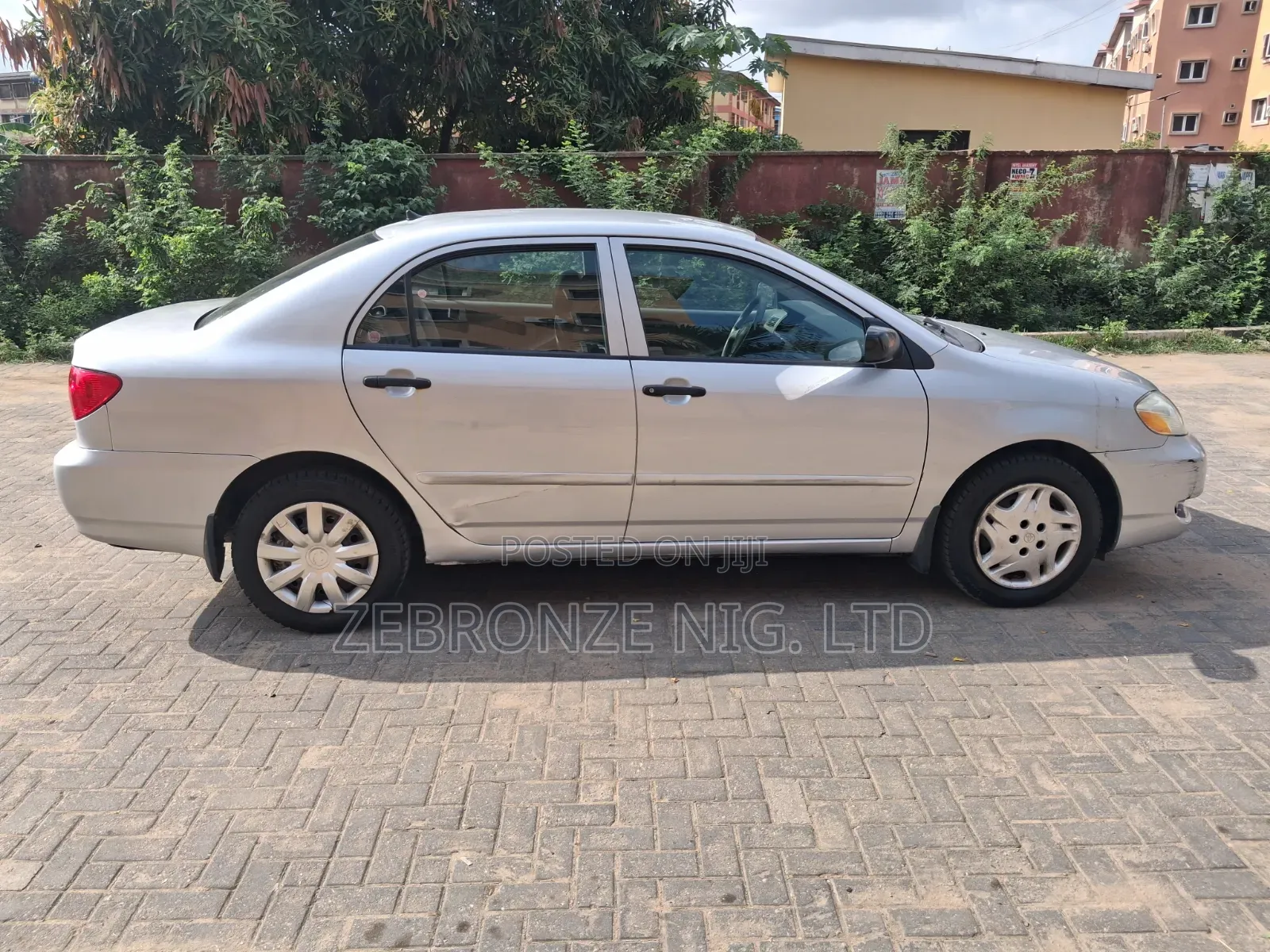 Toyota Corolla CE 2005 Silver