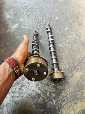 Direct Tokunbo Camshaft or Kinshaft or Toyota Corolla 1zz Engine 4plug