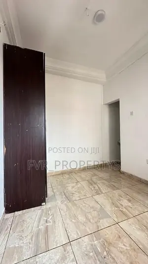 Mini Flat in Osapa london for rent