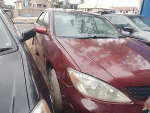 Toyota Camry LE 4dr Sedan (2.4L 4cyl 4A) 2004 Burgundy