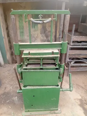 Automatic Block Moulding Machine