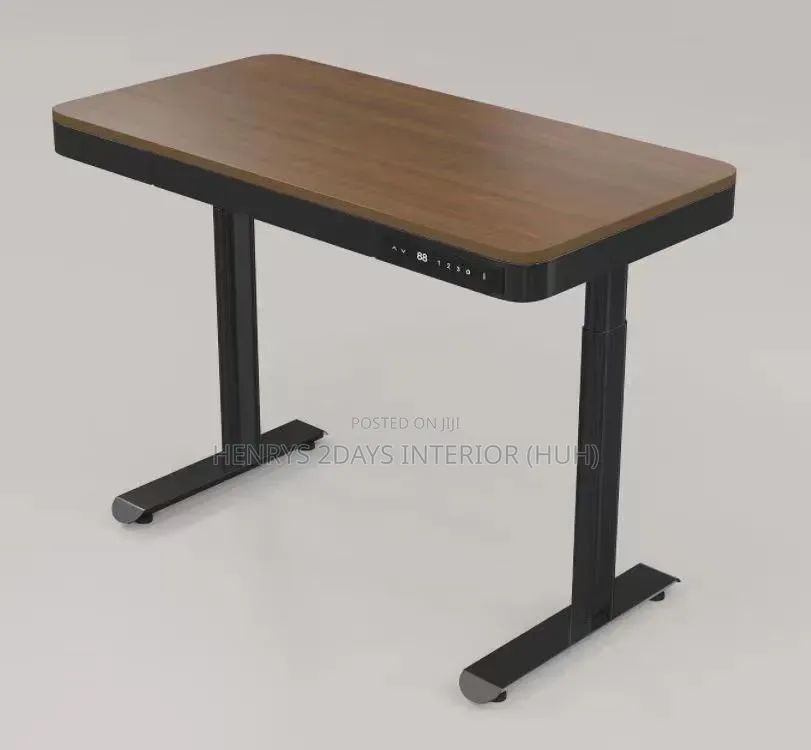 Ajustable Eletric Table Black and White