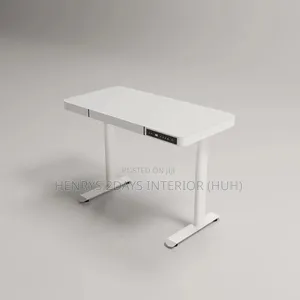 Ajustable Eletric Table Black and White