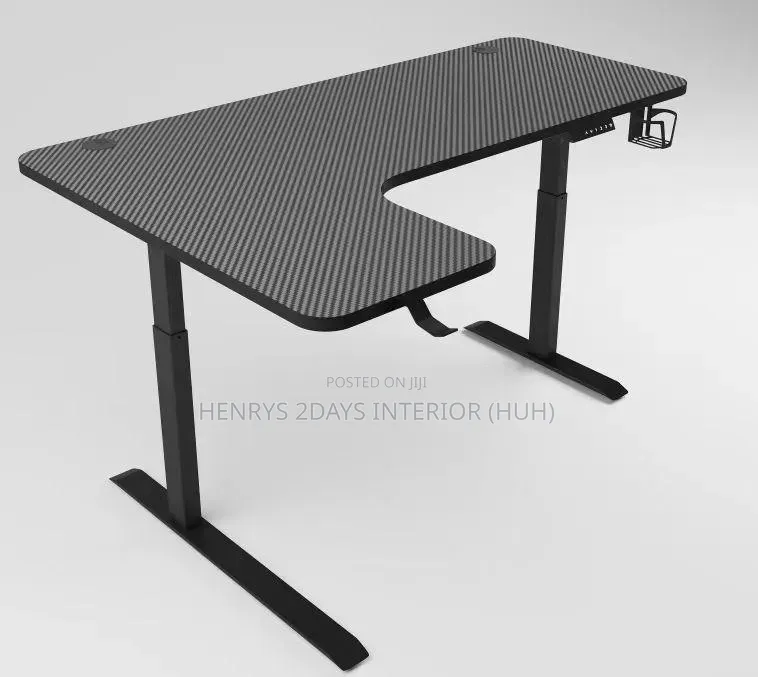 Ajustable Eletric Table Black and White